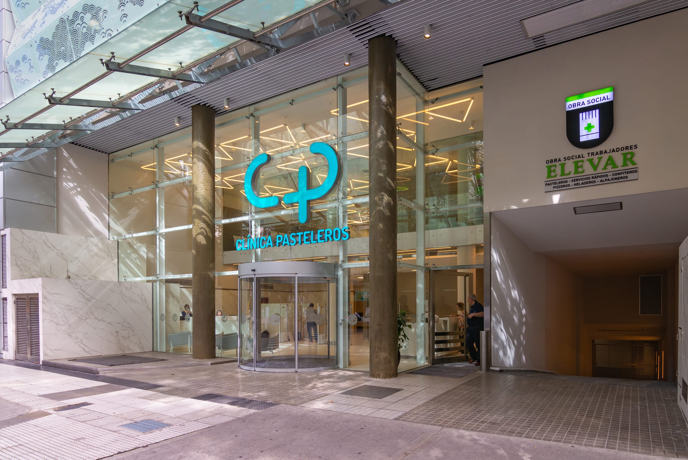 Clínica Pasteleros — institucional de Eccotec en Almagro, Buenos Aires, registro audiovisual por Interval